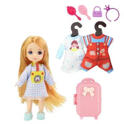 Bábika cestovateľka 13cm