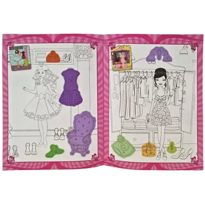 Malé princezné Bella a jej kamarátky maľovánka s nálepkami