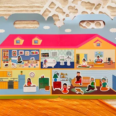 Gumolepky - Čo sa deje v dome?