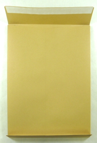 Poštové tašky B4-X dno 130g  samolep s páskou hnedé